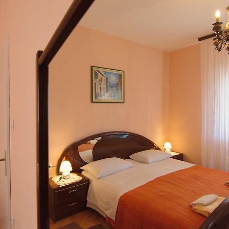 Apartment And Rooms Toka Zadar Exterior photo