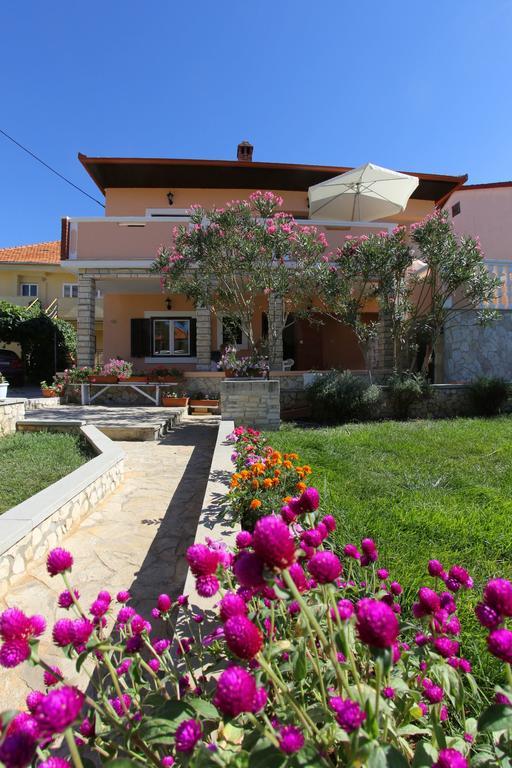 Apartment And Rooms Toka Zadar Room photo