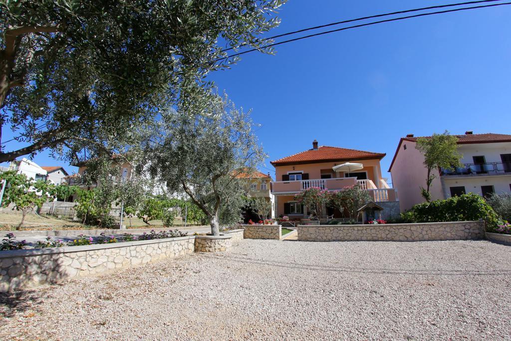 Apartment And Rooms Toka Zadar Room photo