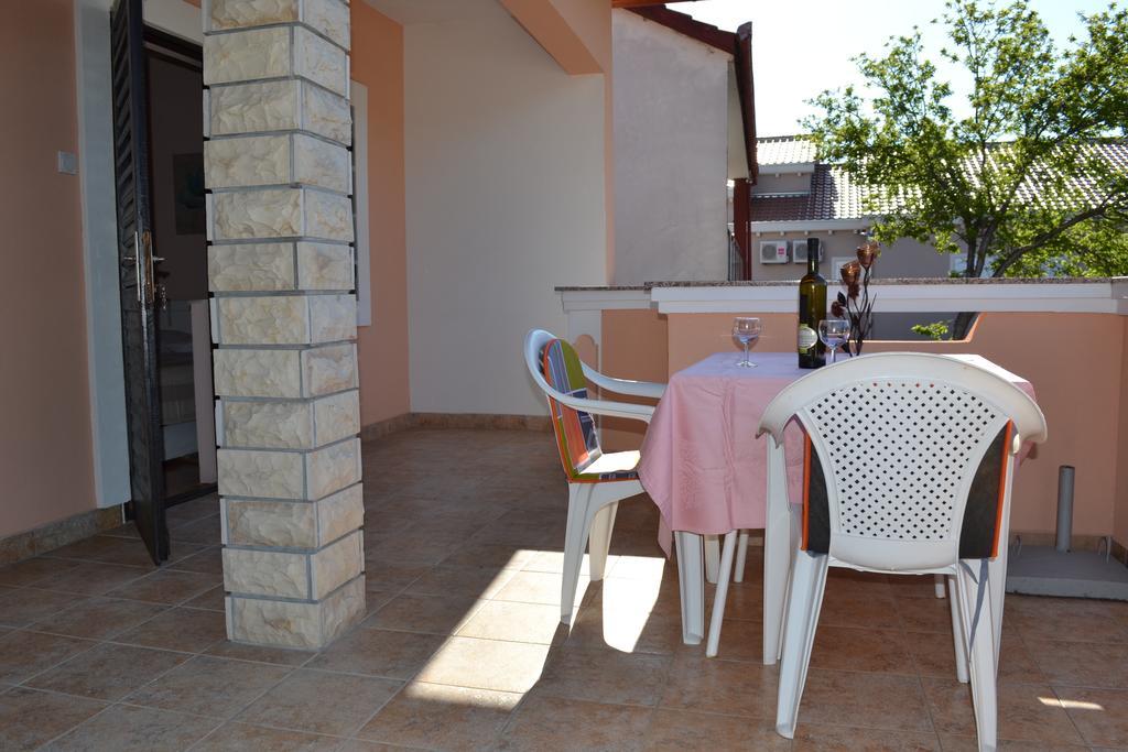 Apartment And Rooms Toka Zadar Room photo